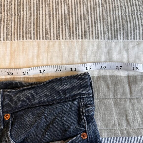 Share Levi's Jeans Mens 30x28 Navy Blue 501 Cotton Denim Pants - Picture 4 of 5